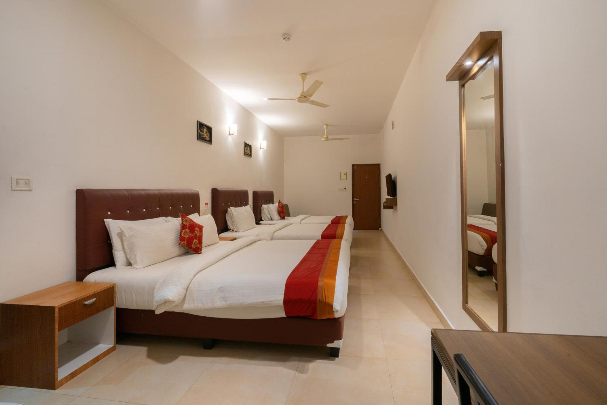 The Sanihara Hotel & Resort Vythiri Exteriör bild
